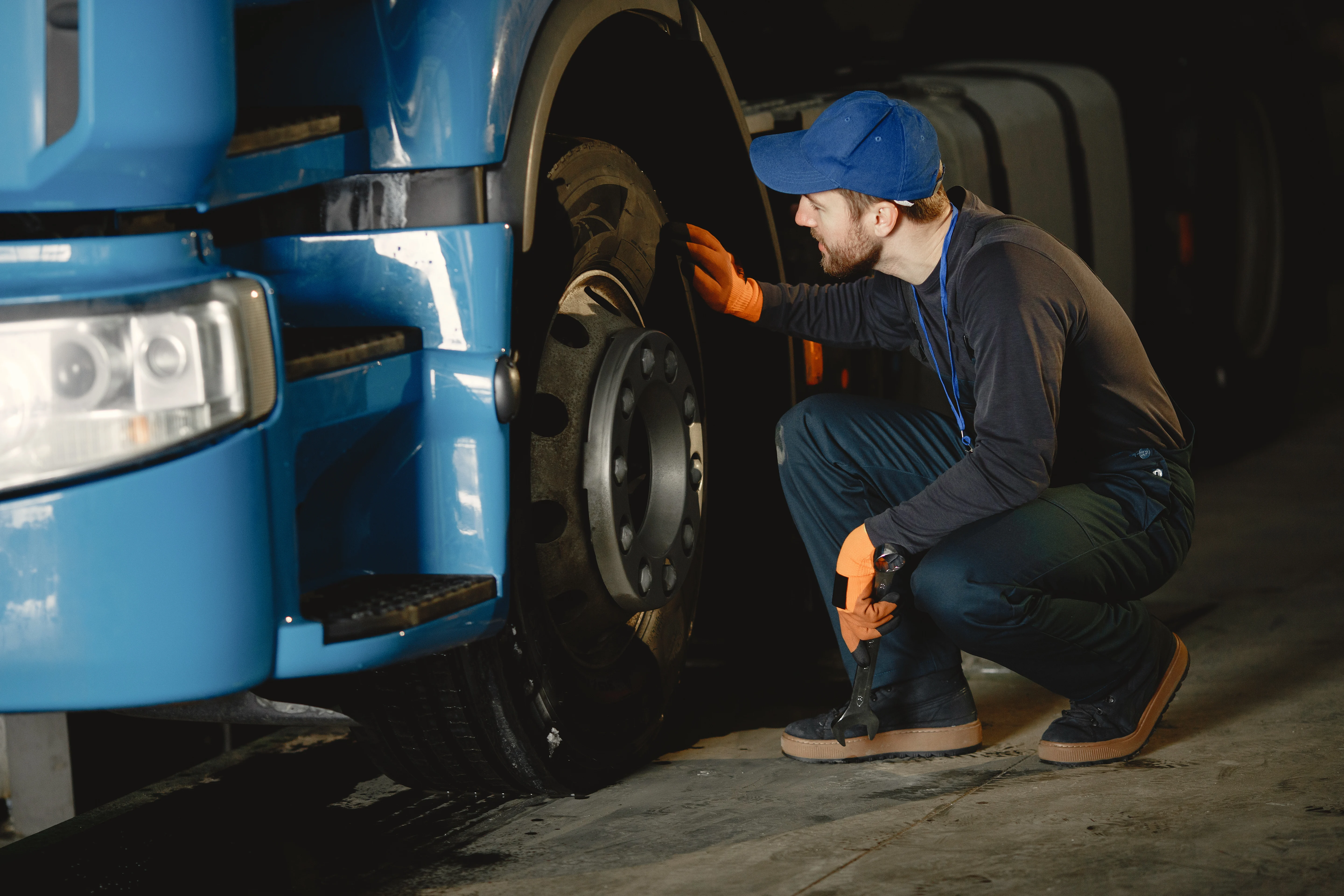 Essential Truck Tyre Maintenance Tips to Extend Tyre Life